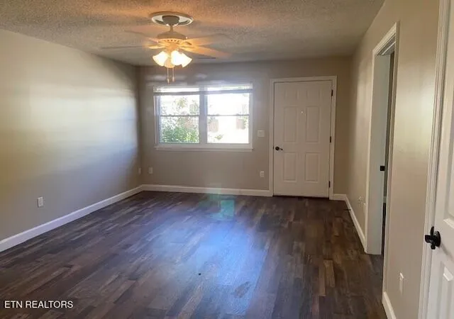 Photo 3 of Single family home for sale at 31 Heritage Loop, Crossville, TN 38571 | MLS# 1353040 | Listing updated on 2026-08-25