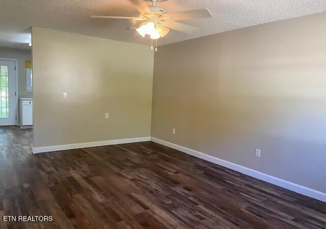 Photo 3 of Single family home for sale at 31 Heritage Loop, Crossville, TN 38571 | MLS# 1353040 | Listing updated on 2026-08-25
