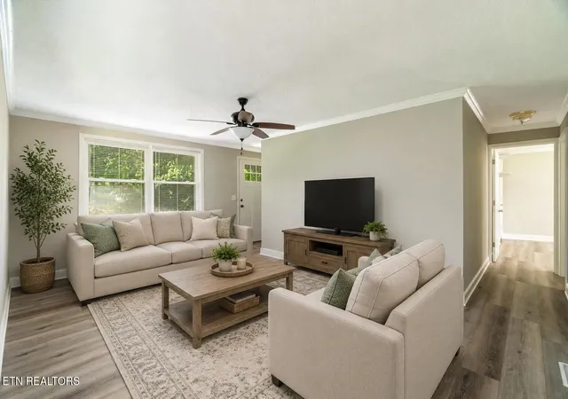 Photo 3 of Single family home for sale at 1319 Boyds Creek Hwy, Seymour, TN 37865 | MLS# 1353133 | Listing updated on 2026-10-06