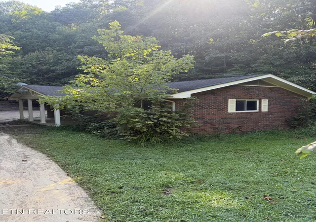 Photo 1 of Sale Pending at 260 Dark Hollow Rd, Andersonville, TN 37705 | MLS# 1353137 | Listing updated on 2026-09-23