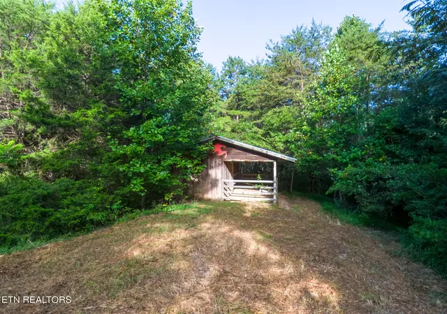 Photo 3 of Sale Pending at 408 Shadden Rd, Tellico Plains, TN 37385 | MLS# 1353526 | Listing updated on 2026-09-22