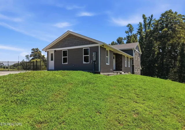 Photo 2 of Single family home for sale at 468 Wilkey Rd, Dayton, TN 37321 | MLS# 1353186 | Listing updated on 2026-08-31