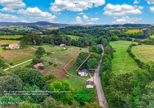Photo 3 of Single family home for sale at 1302 Fielden Store Rd, New Market, TN 37820 | MLS# 1353183 | Listing updated on 2026-08-26