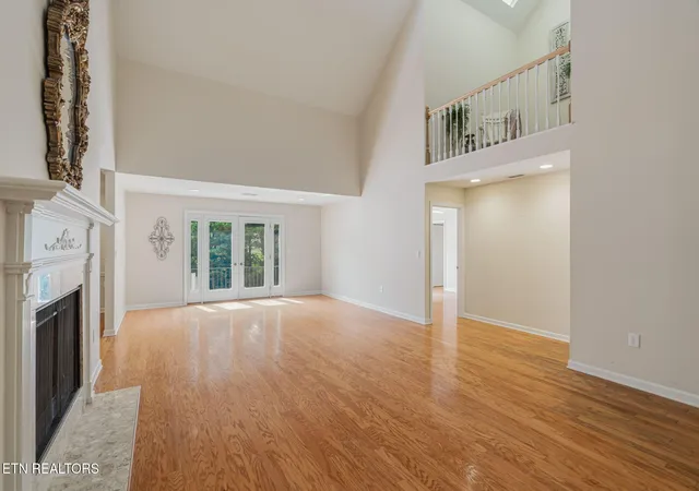 Photo 4 of Sale Pending at 1246 Orleans Dr, Knoxville, TN 37919 | MLS# 1353494 | Listing updated on 2026-09-04