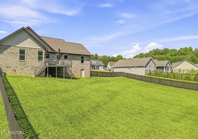 Photo 3 of Single family home for sale at 408 Melford Dr, Strawberry Plains, TN 37871 | MLS# 1353635 | Listing updated on 2026-09-15