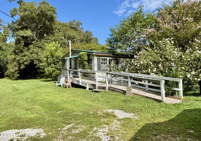 Photo 1 of Single family home for sale at 153 Old Kingston Hwy, Rockwood, TN 37854 | MLS# 1353082 | Listing updated on 2026-09-11