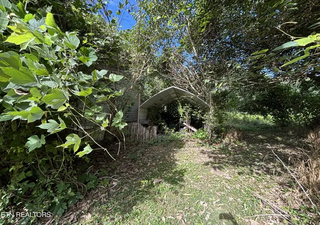 Photo 4 of Single family home for sale at 153 Old Kingston Hwy, Rockwood, TN 37854 | MLS# 1353082 | Listing updated on 2026-09-11