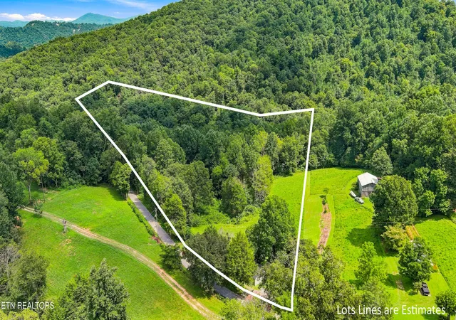 Photo 2 of Sale Pending at 428 Green Welch Rd, Washburn, TN 37888 | MLS# 1353084 | Listing updated on 2026-09-02