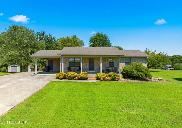 Photo 1 of Single family home for sale at 144 Cherokee Cir, Madisonville, TN 37354 | MLS# 1353123 | Listing updated on 2026-09-18