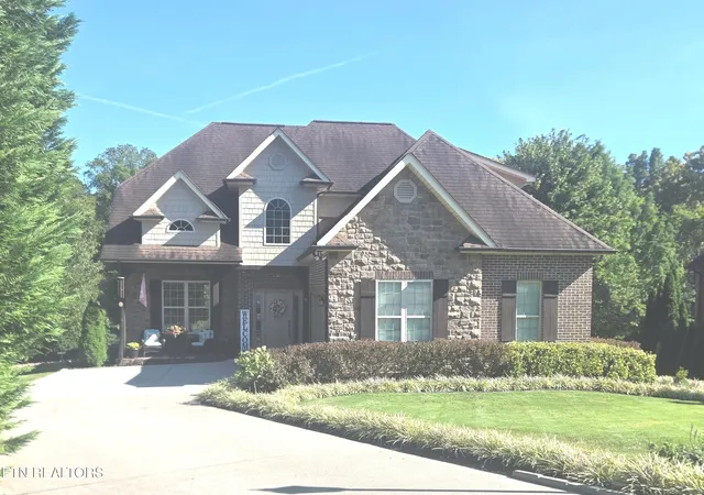 Photo 1 of Sale Pending at 2120 Britts Dr, Lenoir City, TN 37772 | MLS# 1353132 | Listing updated on 2026-08-29