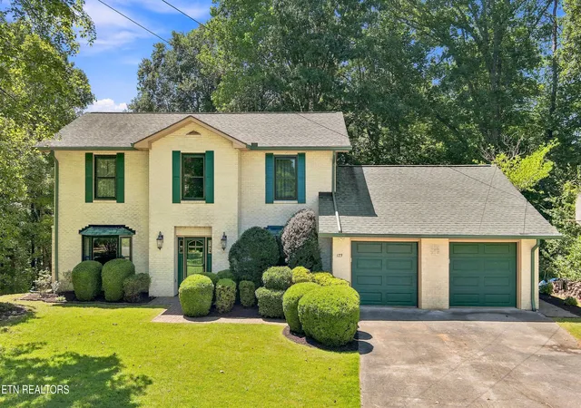 Photo 1 of Sale Pending at 123 Garnet Ln, Oak Ridge, TN 37830 | MLS# 1353495 | Listing updated on 2026-09-07