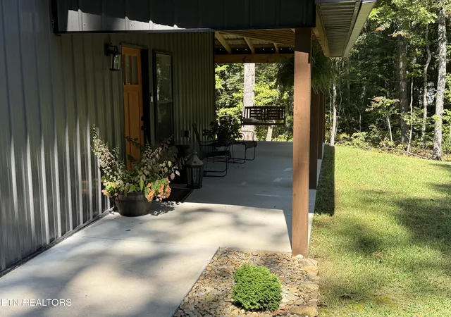 Photo 3 of Single family home for sale at 236 Hillsway, Crossville, TN 38555 | MLS# 1353192 | Listing updated on 2026-08-26