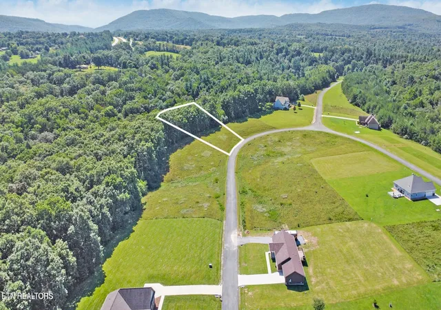 Land for sale at Daddys Creek Tr, Crab Orchard, TN 37723 | MLS# 1353157