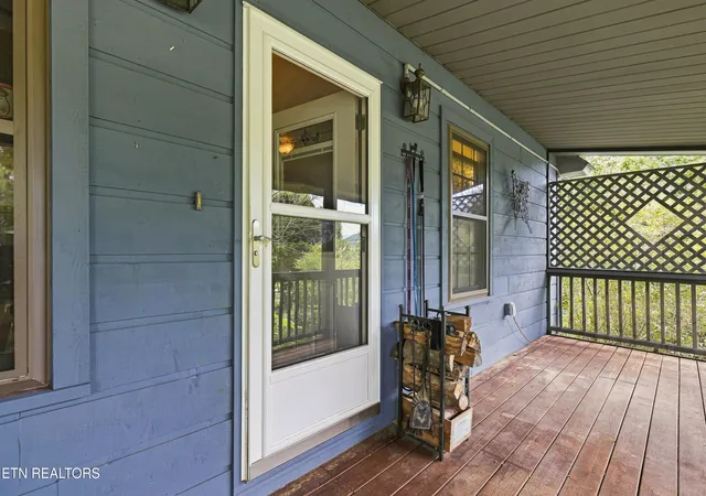 Photo 2 of Single family home for sale at 2459 Amanda Ln, Sevierville, TN 37876 | MLS# 1353164 | Listing updated on 2026-10-27