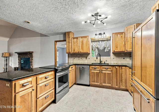 Photo 3 of Single family home for sale at 2459 Amanda Ln, Sevierville, TN 37876 | MLS# 1353164 | Listing updated on 2026-10-27