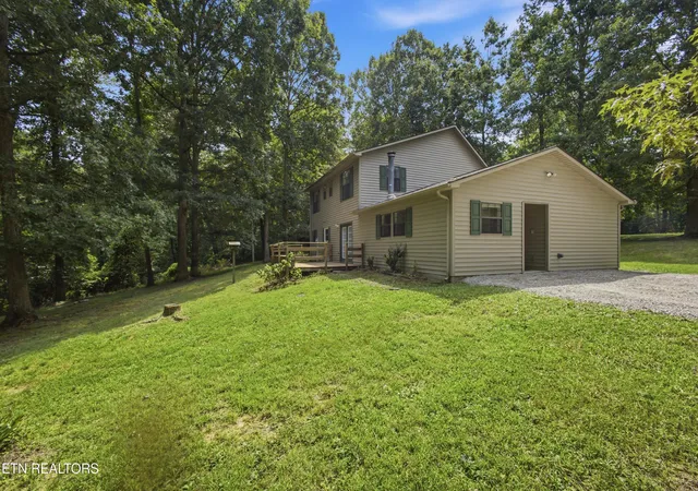 Photo 3 of Sale Pending at 152 Maple Ln, Harriman, TN 37748 | MLS# 1353180 | Listing updated on 2026-08-29