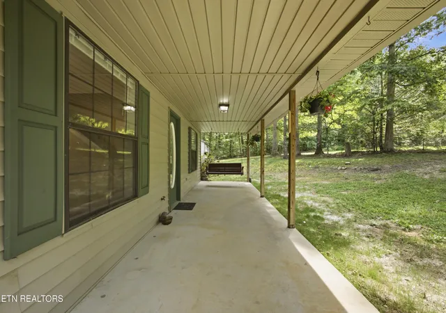 Photo 4 of Sale Pending at 152 Maple Ln, Harriman, TN 37748 | MLS# 1353180 | Listing updated on 2026-08-29
