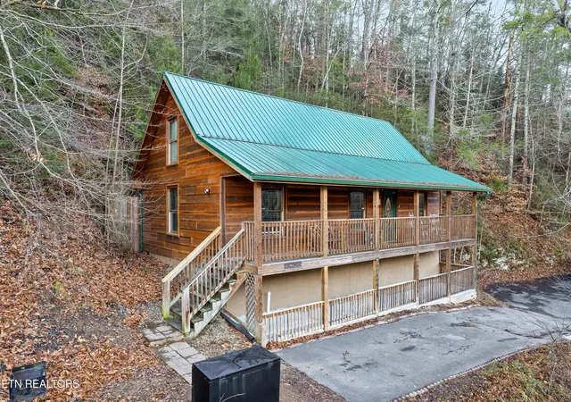 Single family home for sale at 619 Pine Mtn Rd, Pigeon Forge, TN 37863 | MLS# 1353345 | Listing updated on 2026-08-27