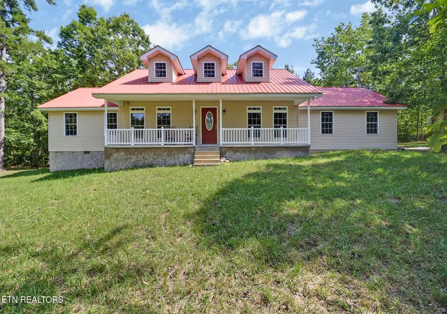 Photo 1 of Sale Pending at 636 Timber View Rd, Pikeville, TN 37367 | MLS# 1353363 | Listing updated on 2026-09-09