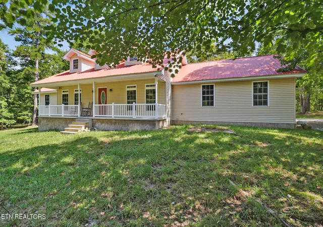 Photo 3 of Sale Pending at 636 Timber View Rd, Pikeville, TN 37367 | MLS# 1353363 | Listing updated on 2026-09-09