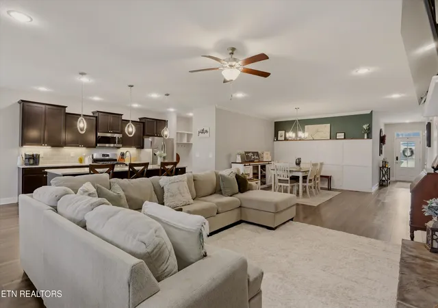 Photo 3 of Single family home for sale at 10611 Tin Man Ln, Knoxville, TN 37932 | MLS# 1353425 | Listing updated on 2026-09-15