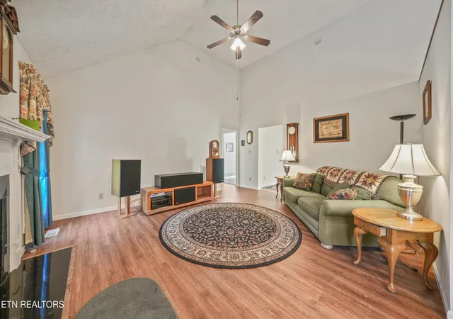 Photo 4 of Single family home for sale at 2344 Winners Dr, Knoxville, TN 37920 | MLS# 1353413 | Listing updated on 2026-09-18