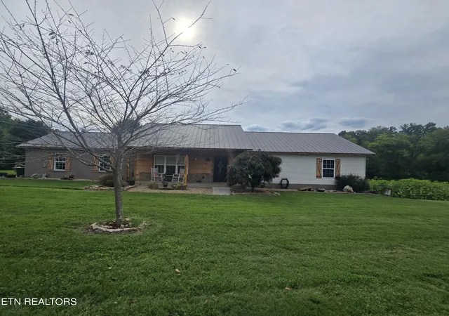Photo 1 of Single family home for sale at 1931 Hidden Springs Rd, Knoxville, TN 37914 | MLS# 1353398 | Listing updated on 2026-08-28