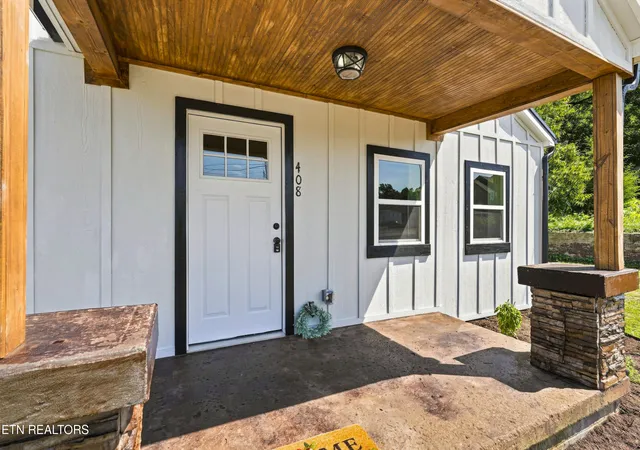 Photo 4 of Single family home for sale at 408 Prospect Ave, Newport, TN 37821 | MLS# 1353298 | Listing updated on 2026-09-15