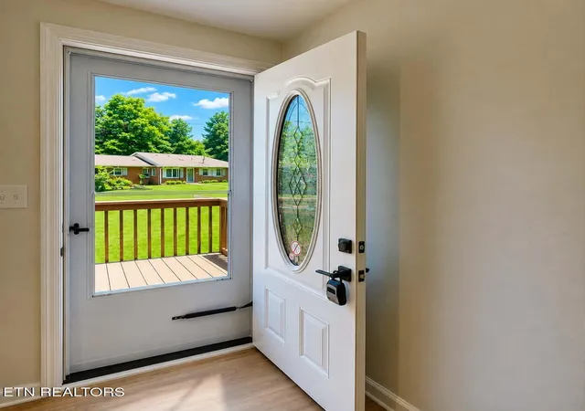 Photo 2 of Single family home for sale at 314 Taliwa Dr, Knoxville, TN 37920 | MLS# 1353324 | Listing updated on 2026-08-27