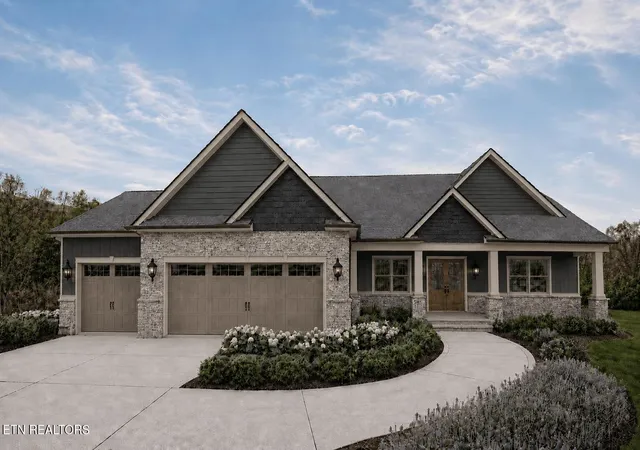 Photo 1 of Sale Pending at 121 Cozy Manor Wy, Clinton, TN 37716 | MLS# 1353361 | Listing updated on 2026-08-27