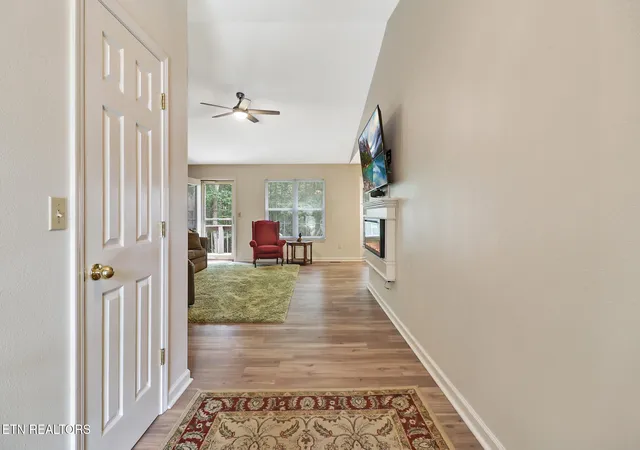 Photo 3 of Single family home for sale at 11 Wilbourn Cir, Fairfield Glade, TN 38558 | MLS# 1353322 | Listing updated on 2026-08-27