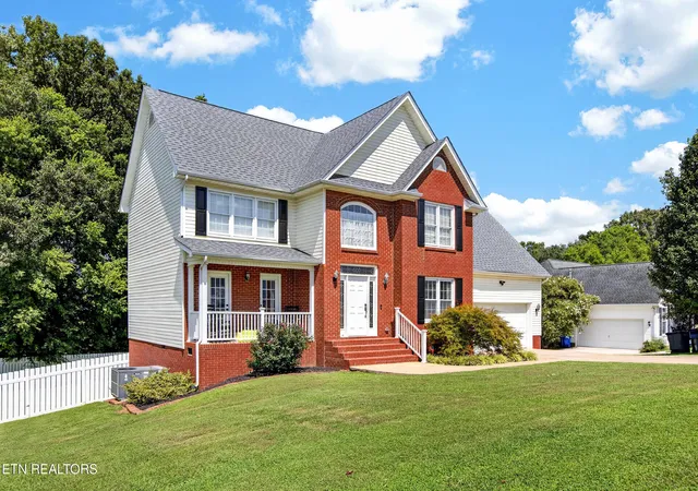 Photo 2 of Single family home for sale at 144 Bartlett Cir, Cleveland, TN 37312 | MLS# 1353511 | Listing updated on 2026-09-14
