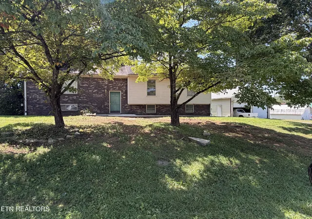 Photo 1 of Sale Pending at 306 Boone Dr, Harrogate, TN 37752 | MLS# 1353319 | Listing updated on 2026-08-28