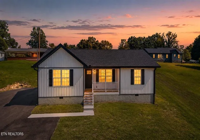 Photo 21 of Single family home for sale at 1822 Loop Rd, LaFollette, TN 37766 | MLS# 1353450 | Listing updated on 2026-10-07