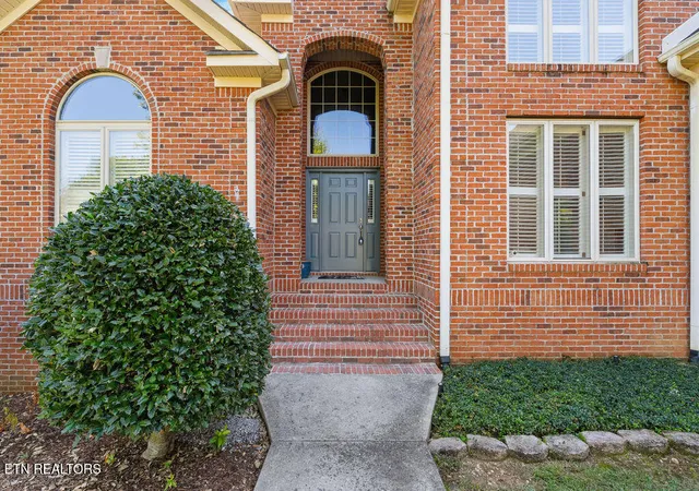 Photo 2 of Single family home for sale at 312 Saligugi Ln, Loudon, TN 37774 | MLS# 1353774 | Listing updated on 2026-09-15