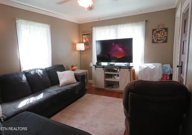 Photo 2 of Single family home for sale at 202 W 4th Street, Livingston, TN 38570 | MLS# 1353758 | Listing updated on 2026-10-05