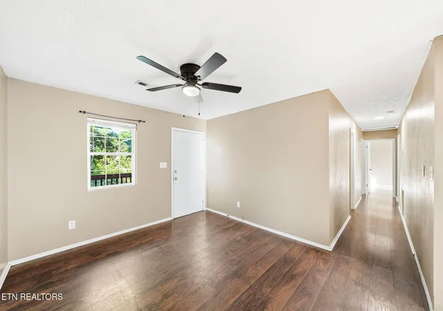 Photo 4 of Single family home for sale at 2100 Brice St, Knoxville, TN 37917 | MLS# 1353397 | Listing updated on 2026-09-17