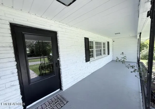 Photo 2 of Single family home for sale at 5504 Chapman Hwy, Knoxville, TN 37920 | MLS# 1353377 | Listing updated on 2026-09-15