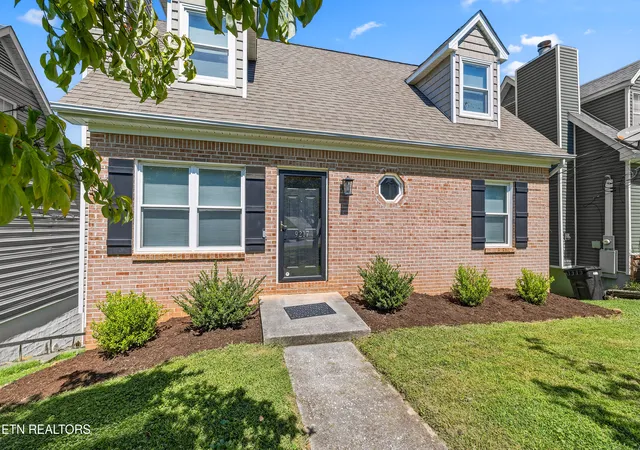 Photo 1 of Single family home for sale at 9217 Shady Mill Ln, Knoxville, TN 37922 | MLS# 1353367 | Listing updated on 2026-09-14