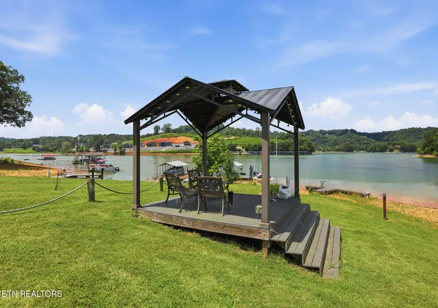 Photo 4 of Single family home for sale at 2107 Iroquois Dr, Jefferson City, TN 37760 | MLS# 1353369 | Listing updated on 2026-09-19