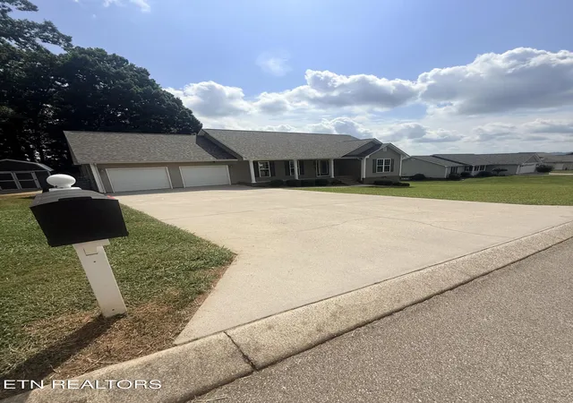 Photo 2 of Sale Pending at 150 Ponderosa Dr, Madisonville, TN 37354 | MLS# 1353447 | Listing updated on 2026-09-19