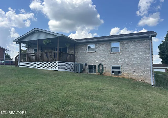 Photo 3 of Sale Pending at 1419 Magnolia Ave, New Market, TN 37820 | MLS# 1353395 | Listing updated on 2026-09-04