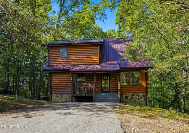 Photo 1 of Sale Pending at 3201 Bear Country Wy, Sevierville, TN 37876 | MLS# 1353547 | Listing updated on 2026-10-23