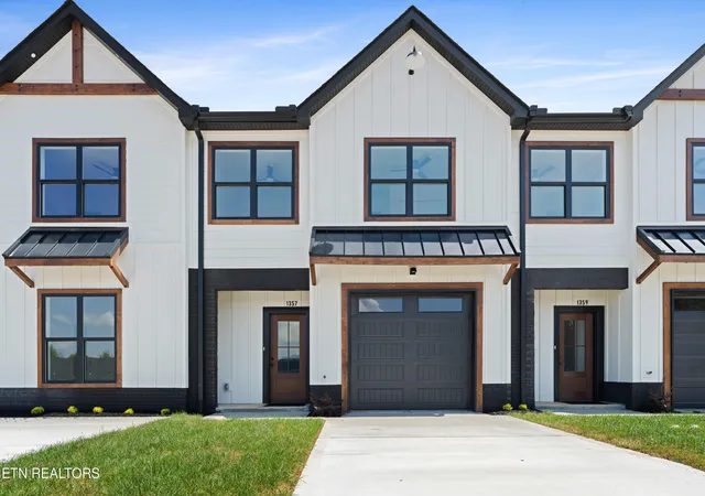 Photo 1 of Single family home for sale at 1357 Grace Ridge Dr, Sevierville, TN 37862 | MLS# 1353796 | Listing updated on 2026-08-31