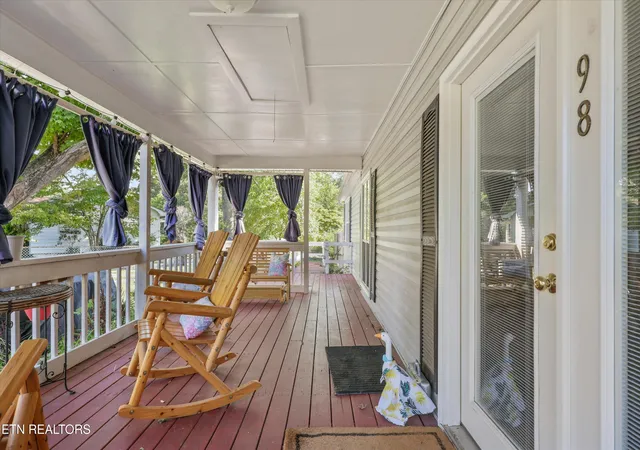Photo 2 of Sale Pending at 98 Orange Ln, Oak Ridge, TN 37830 | MLS# 1353430 | Listing updated on 2026-09-06