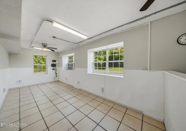 Photo 4 of Sale Pending at 607 Old Tacora Hills Rd, Clinton, TN 37716 | MLS# 1353608 | Listing updated on 2026-09-26