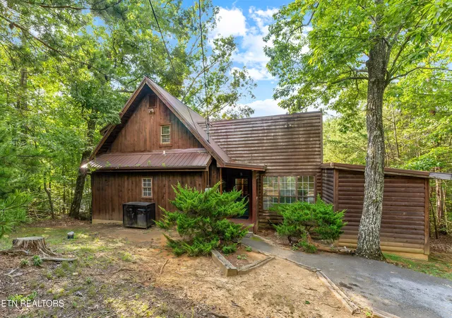 Single family home for sale at 2309 Misty Ln, Pigeon Forge, TN 37876 | MLS# 1353654 | Listing updated on 2026-08-29