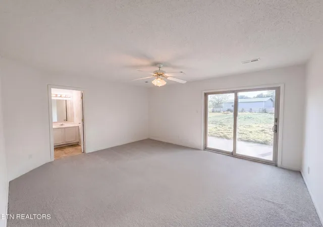 Photo 3 of Single family home for sale at 758 Meadow Ridge Rd, Walland, TN 37886 | MLS# 1353596 | Listing updated on 2026-09-24