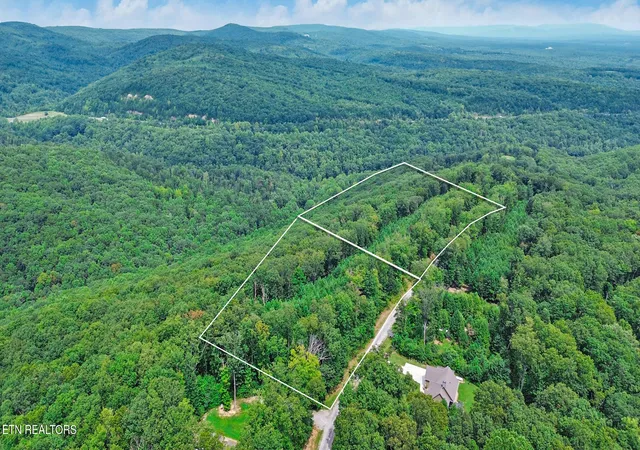 Land for sale at Upper Eagles Nest Rd, Crossville, TN 38555 | MLS# 1353620