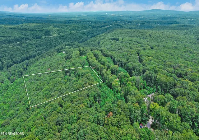 Photo 3 of Land for sale at Upper Eagles Nest Rd, Crossville, TN 38555 | MLS# 1353620 | Listing updated on 2026-09-23